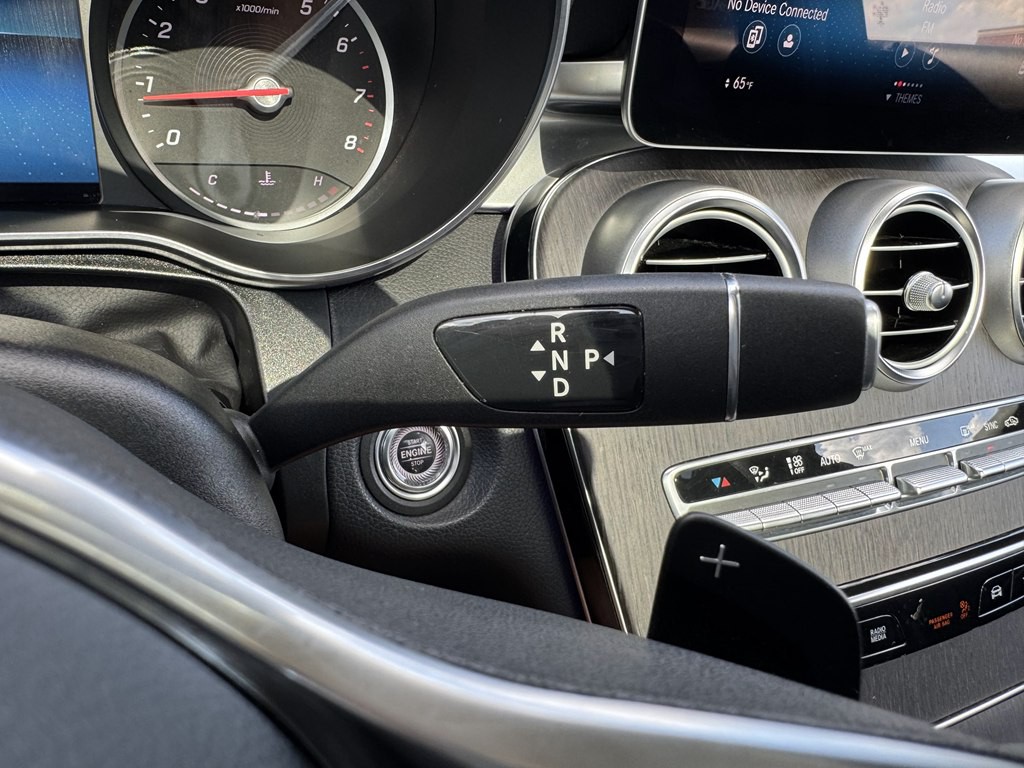 2020 Mercedes-Benz GLC-Class Image 35