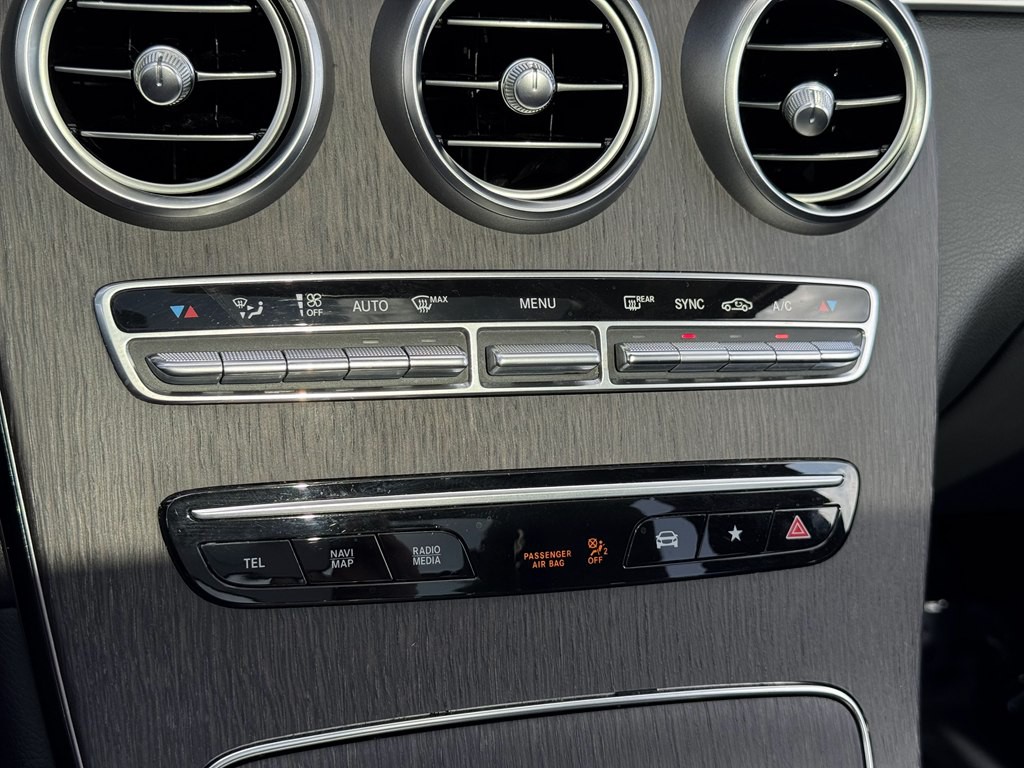 2020 Mercedes-Benz GLC-Class Image 42