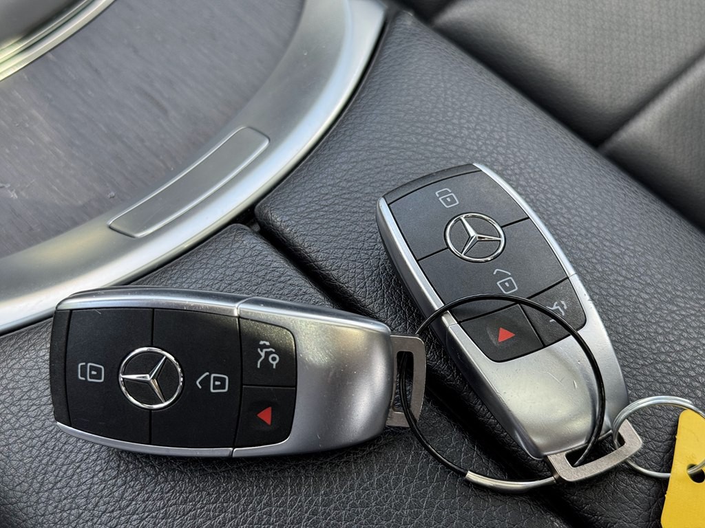 2020 Mercedes-Benz GLC-Class Image 45