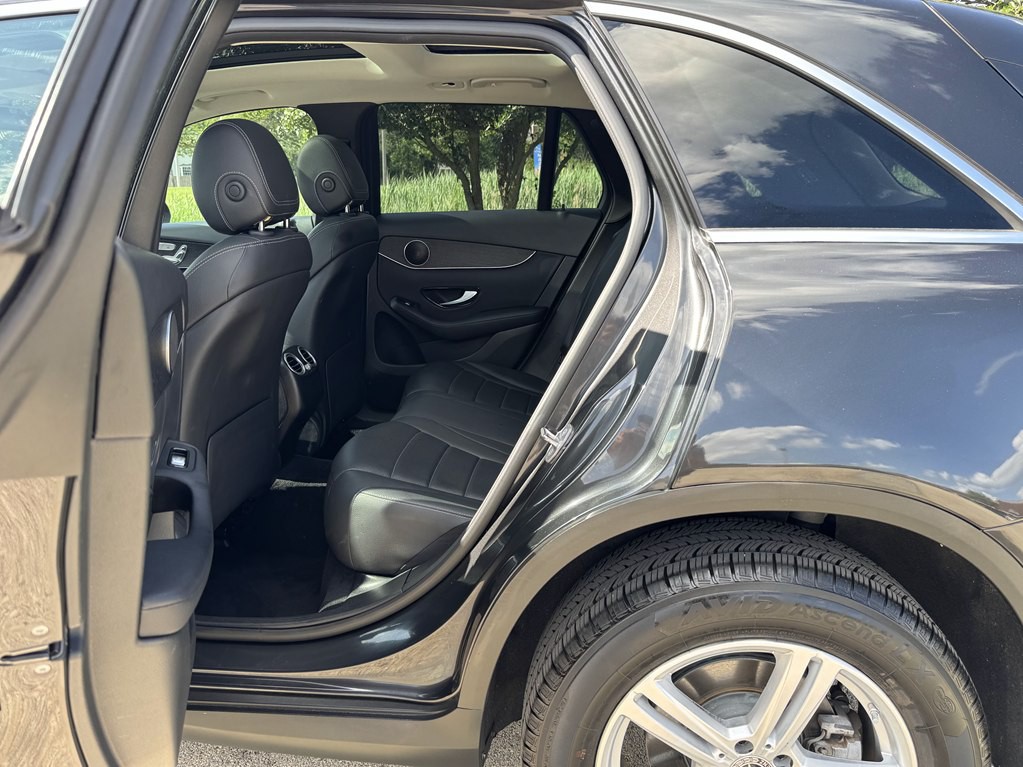 2020 Mercedes-Benz GLC-Class Image 53