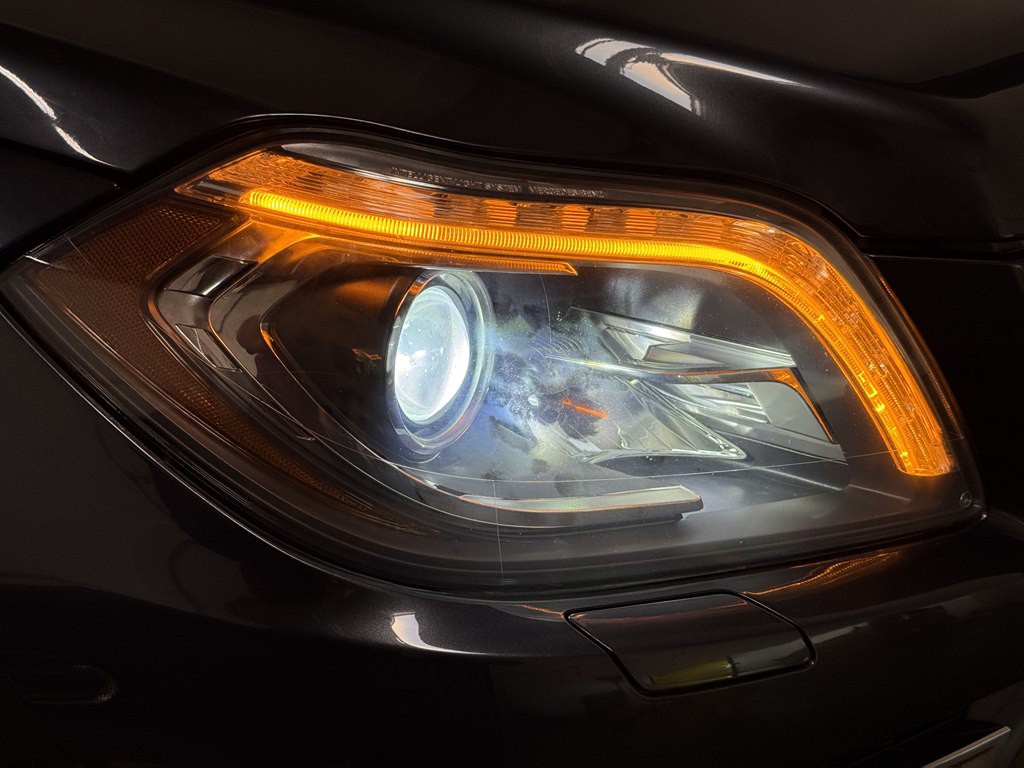 2013 Mercedes-Benz GL-Class Image 11