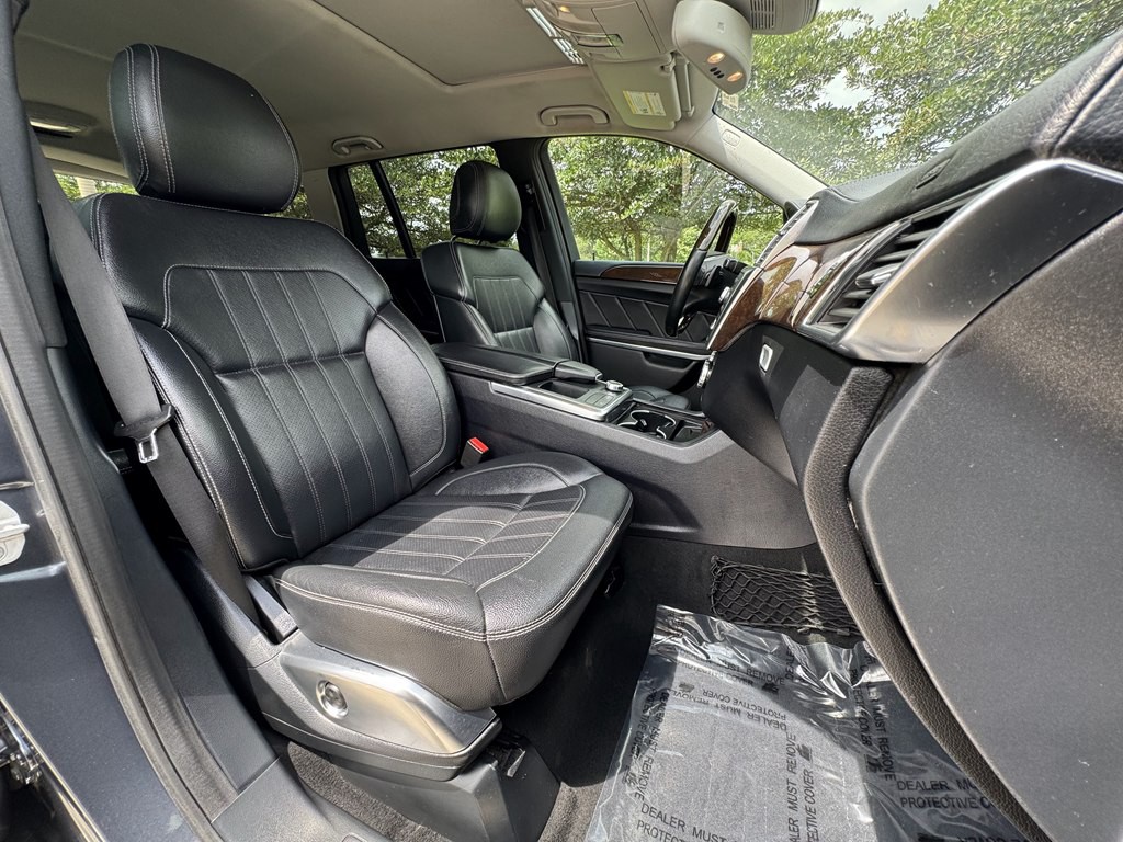 2013 Mercedes-Benz GL-Class Image 18