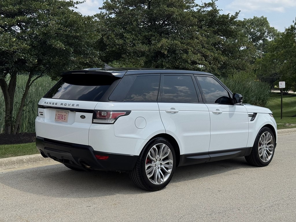 2016 Land Rover Range Rover Image 2