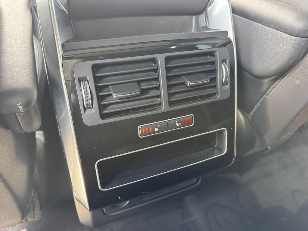 2016 Land Rover Range Rover Image 44
