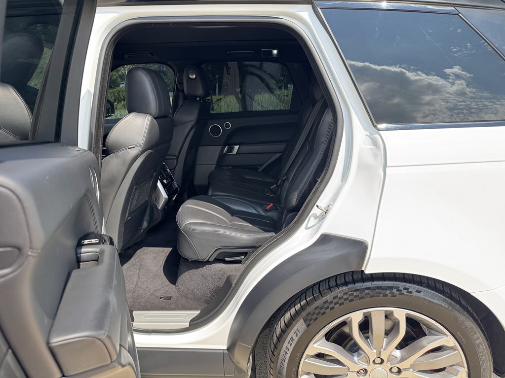 2016 Land Rover Range Rover Image 47