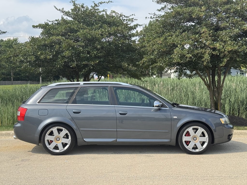 2005 Audi S4 Image 5