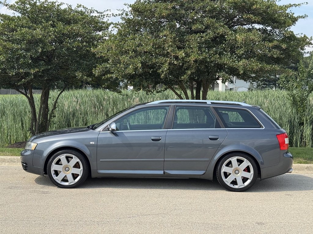 2005 Audi S4 Image 6