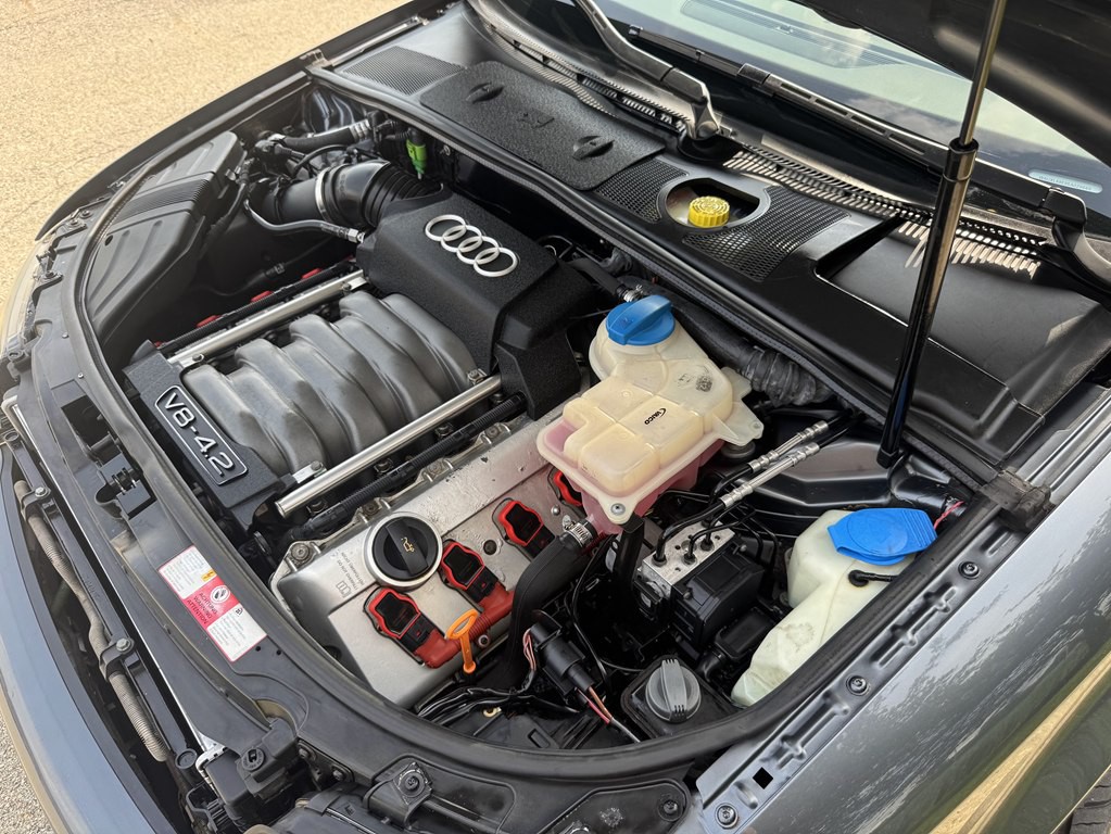 2005 Audi S4 Image 15