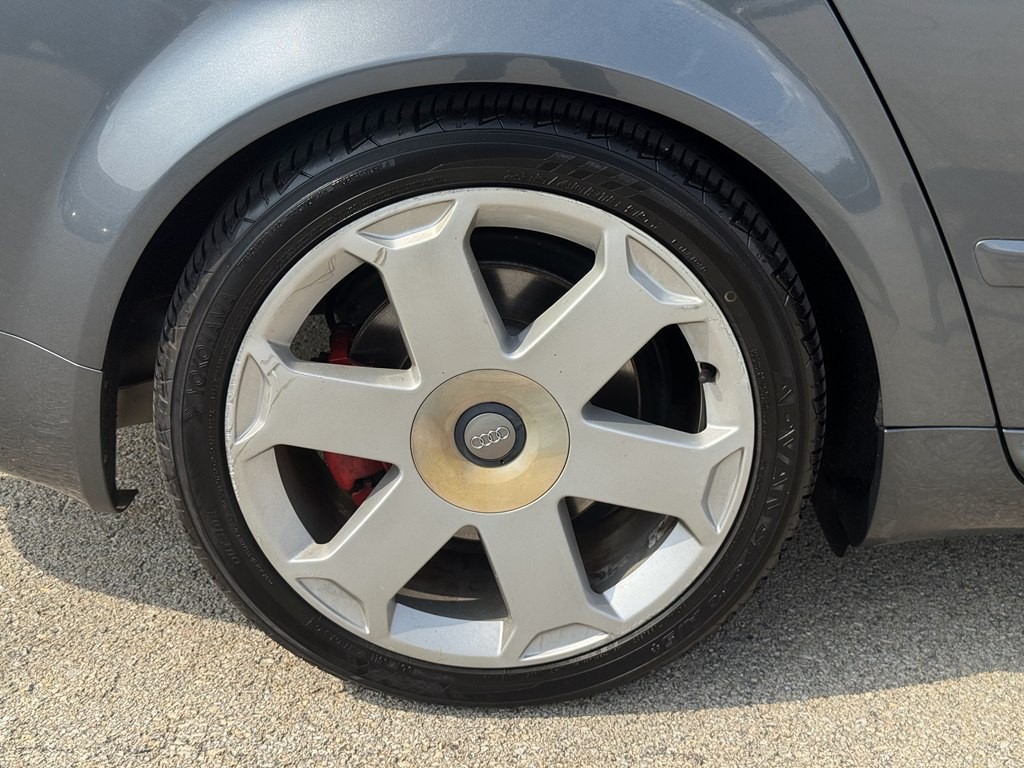 2005 Audi S4 Image 19