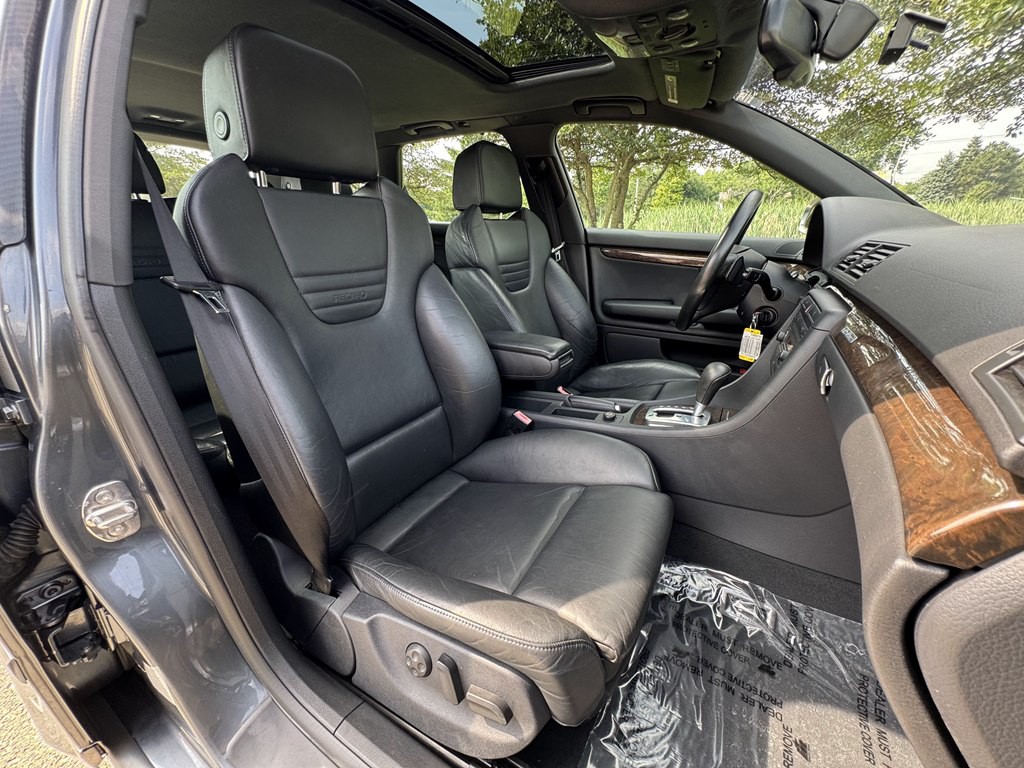 2005 Audi S4 Image 30