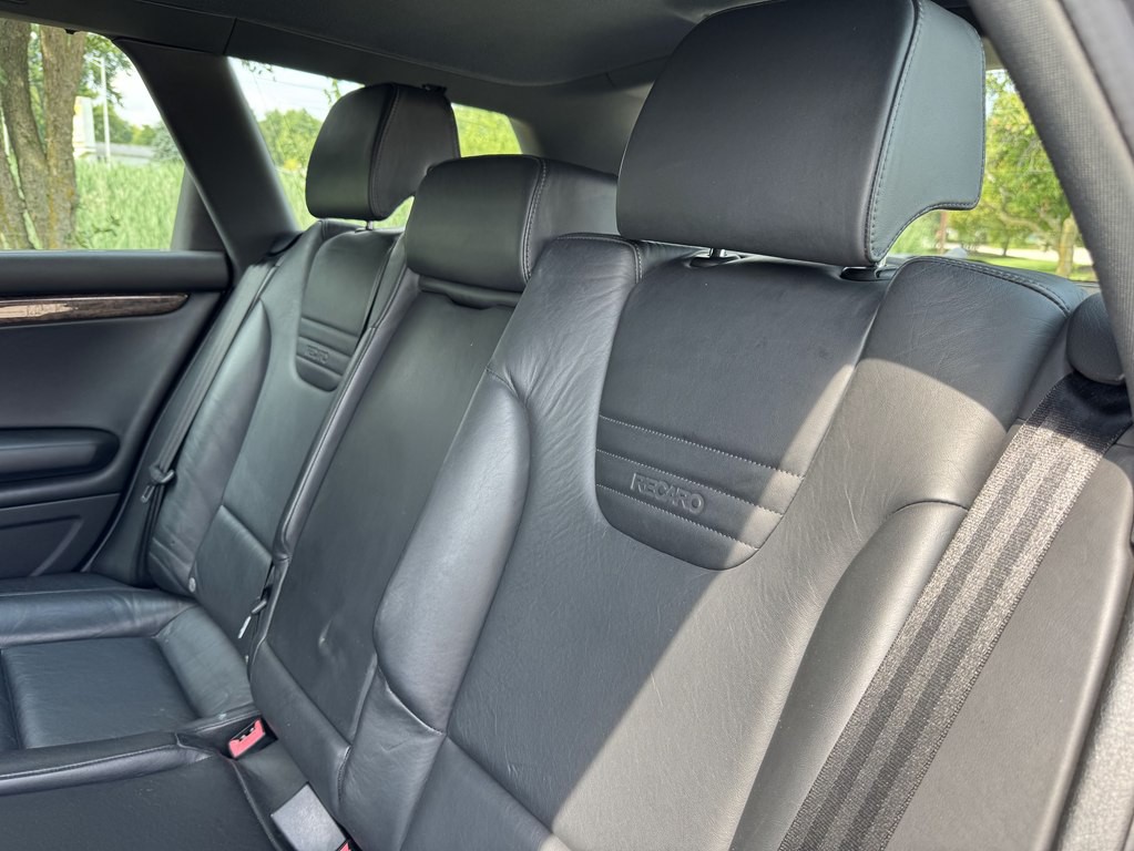 2005 Audi S4 Image 36