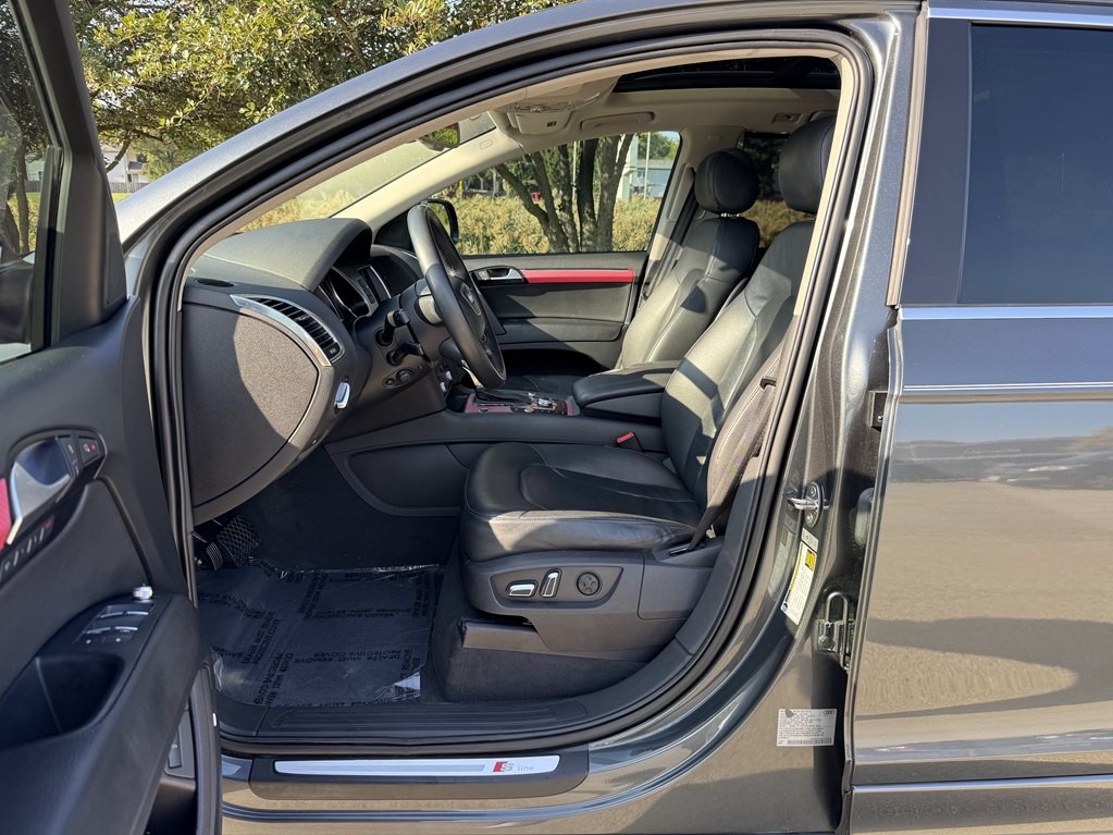 2015 Audi Q7 Image 37