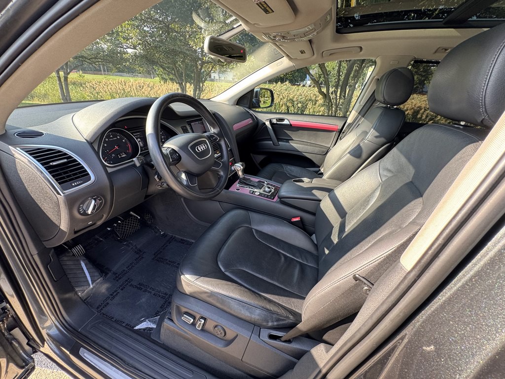 2015 Audi Q7 Image 38