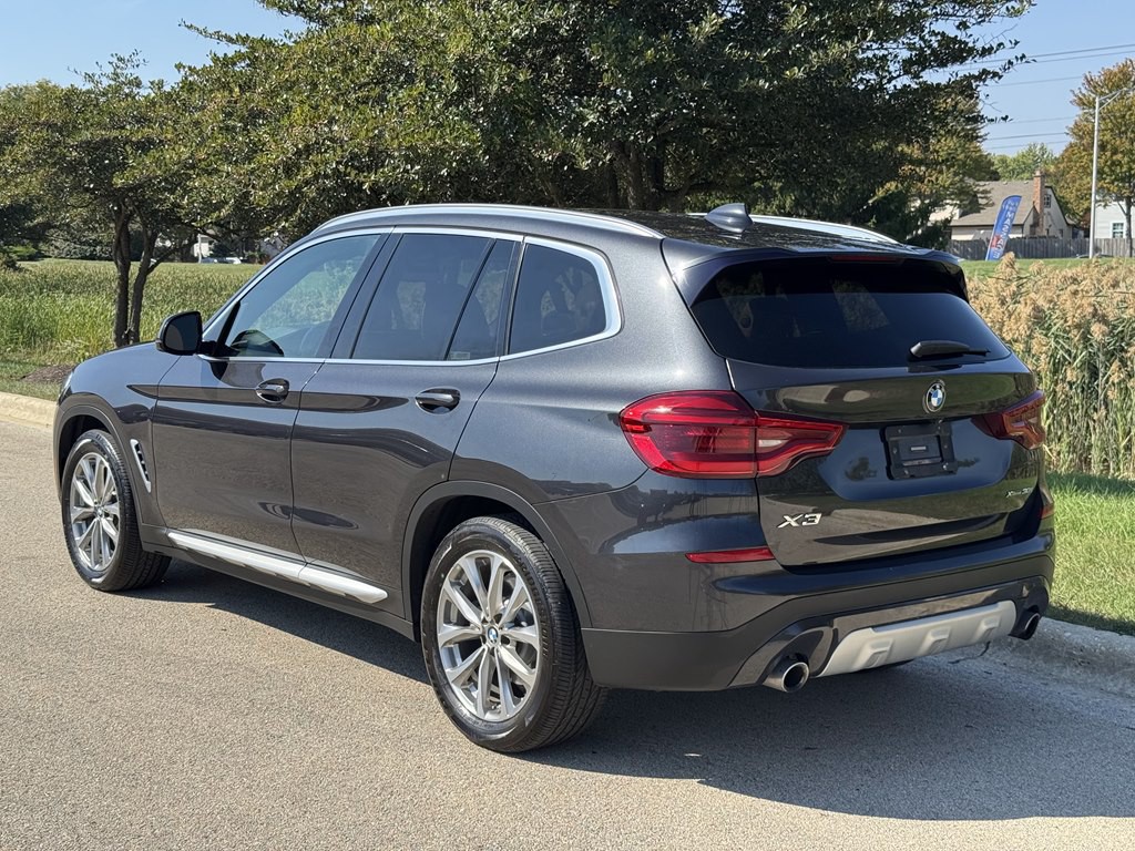 2018 BMW X3 Image 3
