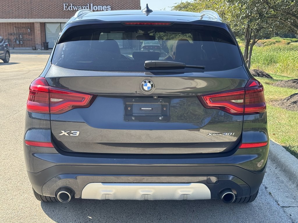 2018 BMW X3 Image 9