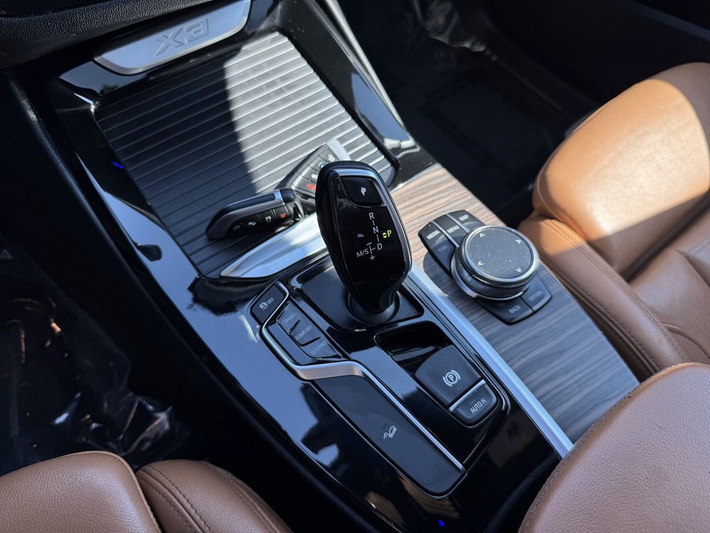 2018 BMW X3 Image 27