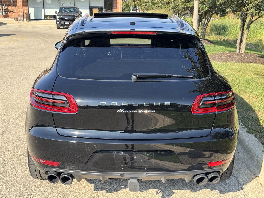 2016 Porsche Macan Image 9