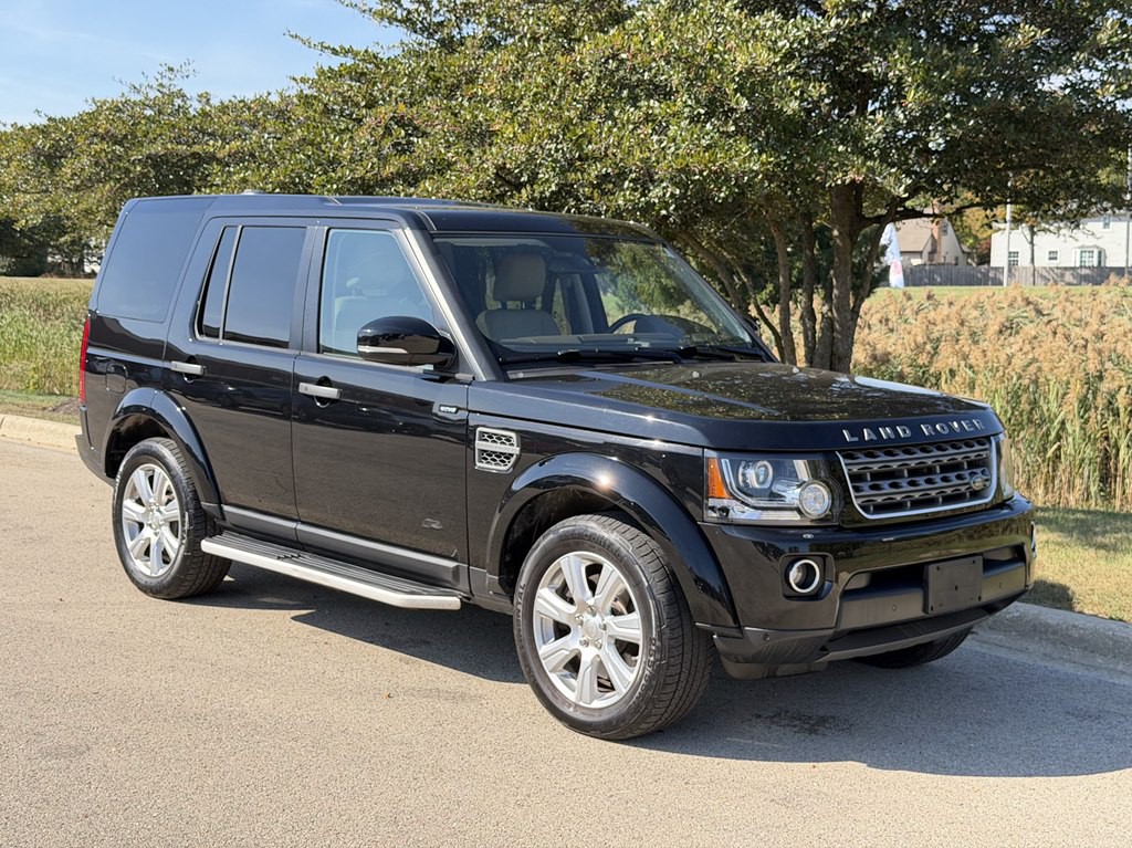 2015 Land Rover LR4 Image 3