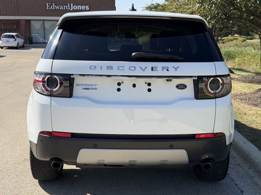 2015 Land Rover Discovery Sport Image 8