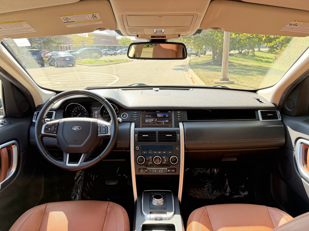 2015 Land Rover Discovery Sport Image 20