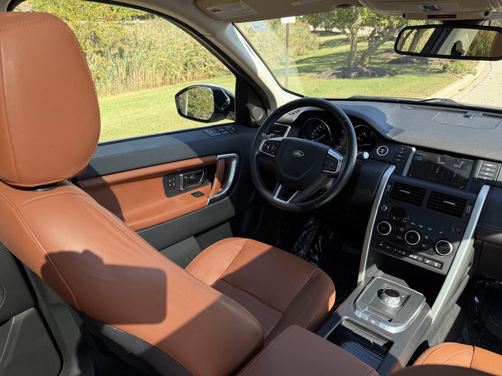 2015 Land Rover Discovery Sport Image 29