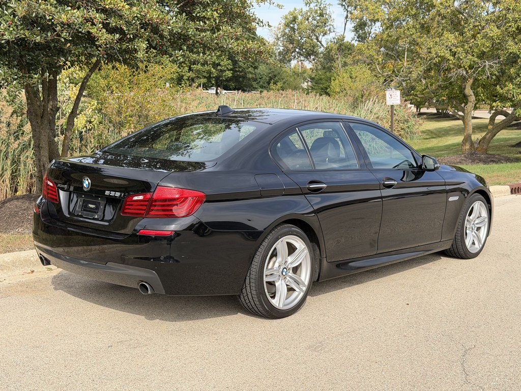 2014 BMW 5 Series Image 2