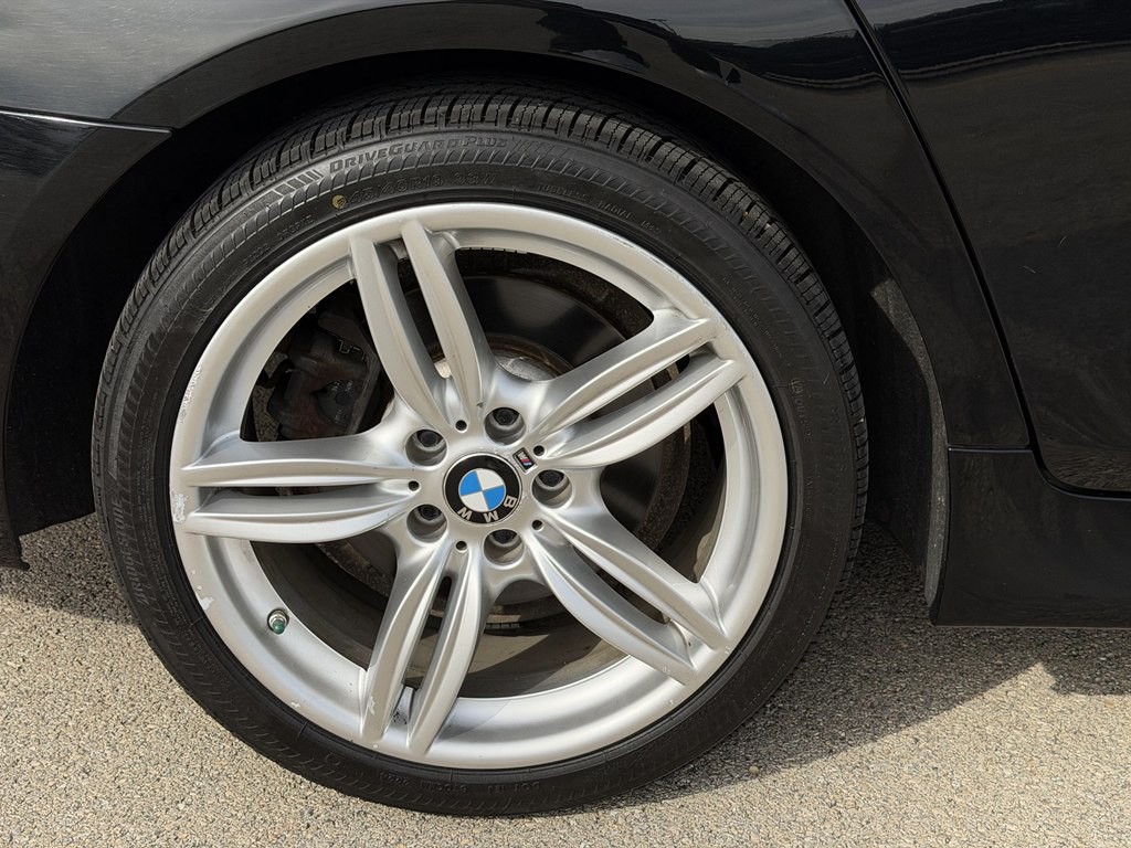 2014 BMW 5 Series Image 11