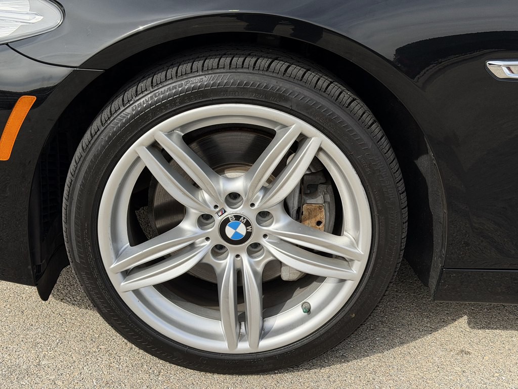 2014 BMW 5 Series Image 12