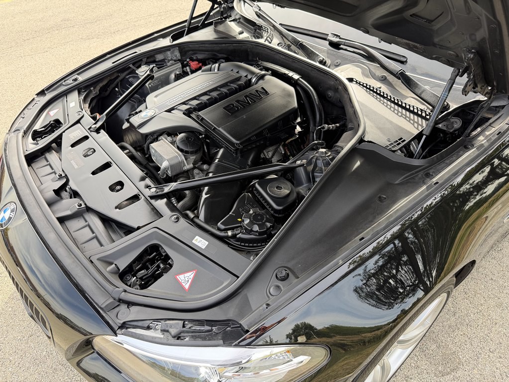 2014 BMW 5 Series Image 17