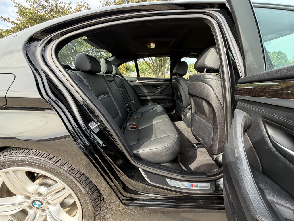 2014 BMW 5 Series Image 27