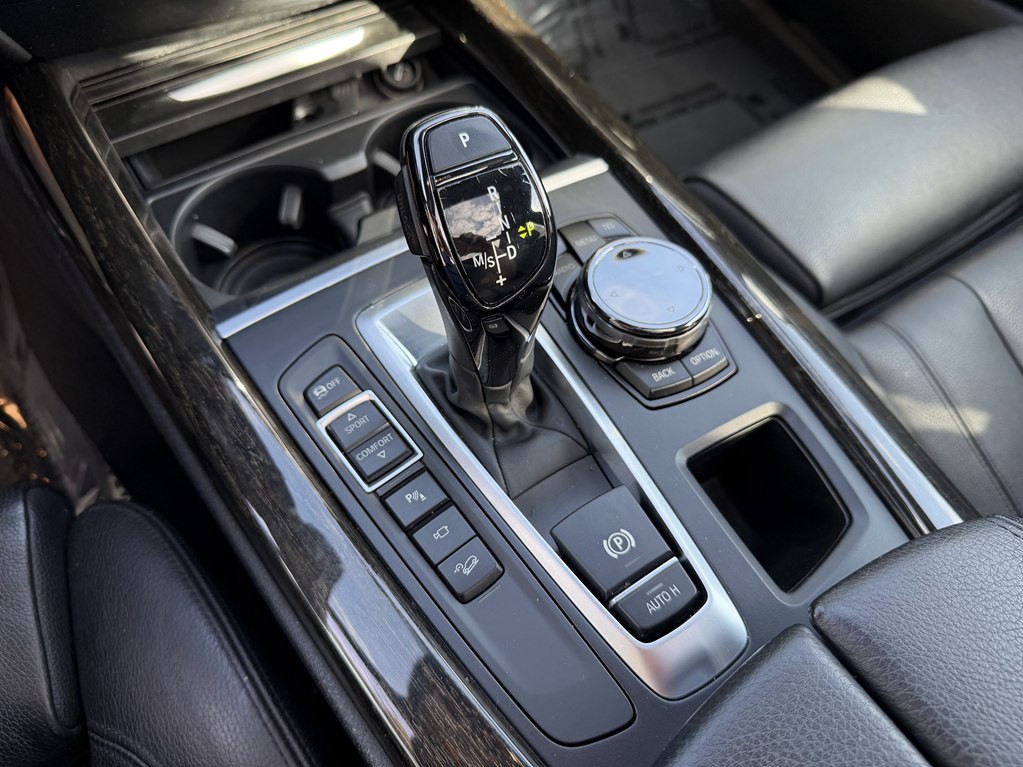2016 BMW X5 Image 21