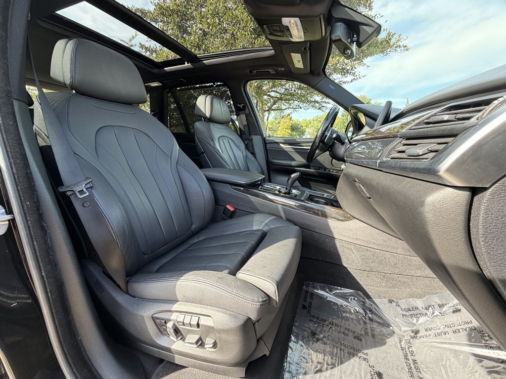 2016 BMW X5 Image 25
