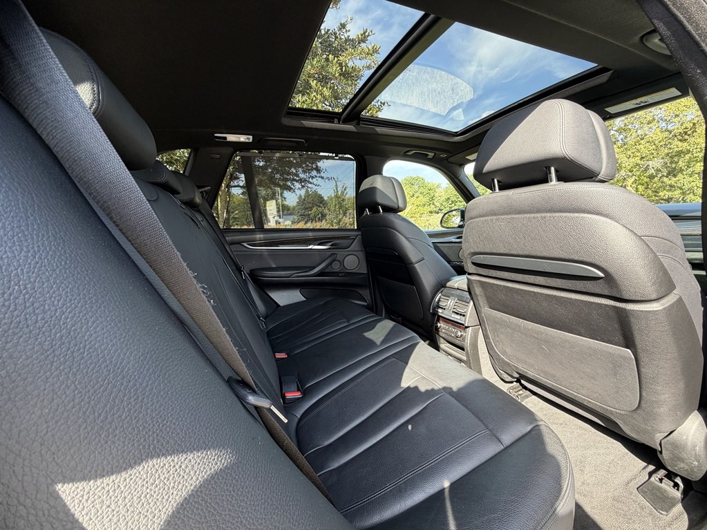 2016 BMW X5 Image 30