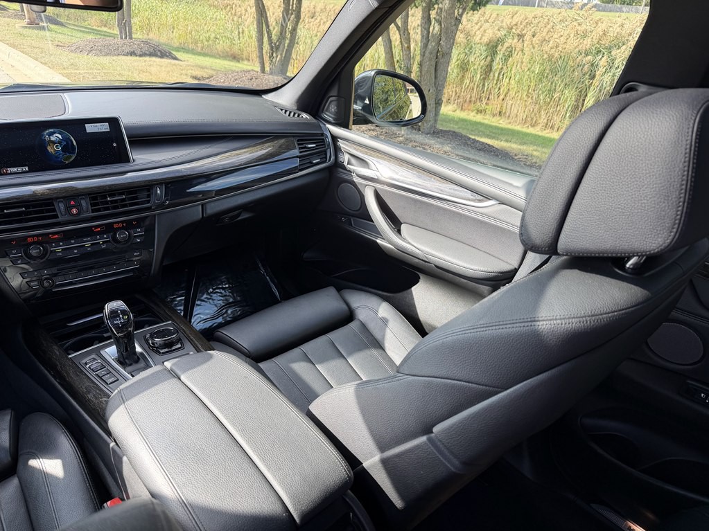 2016 BMW X5 Image 40