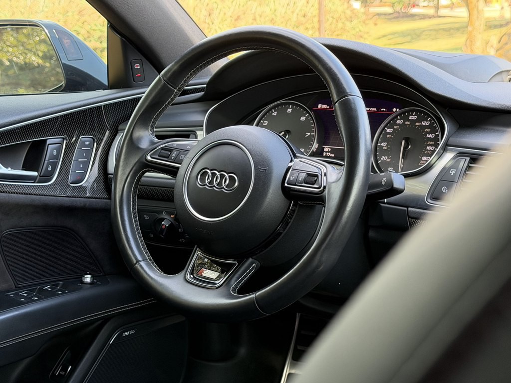 2016 Audi S7 Image 24