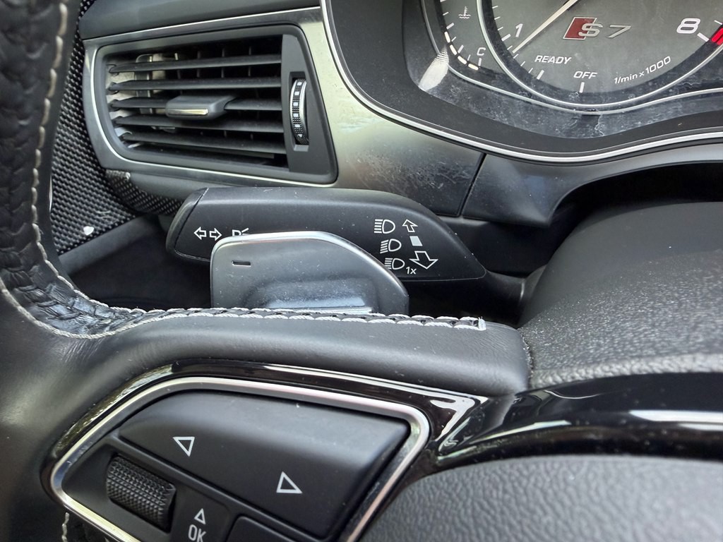 2016 Audi S7 Image 37