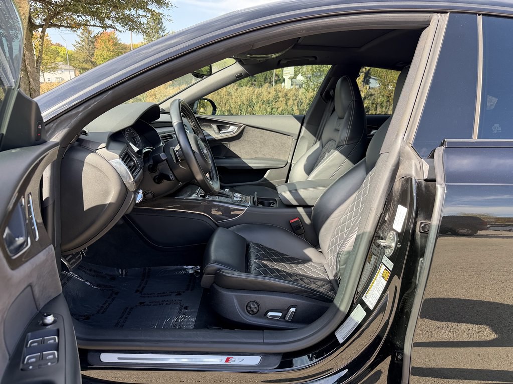 2016 Audi S7 Image 48
