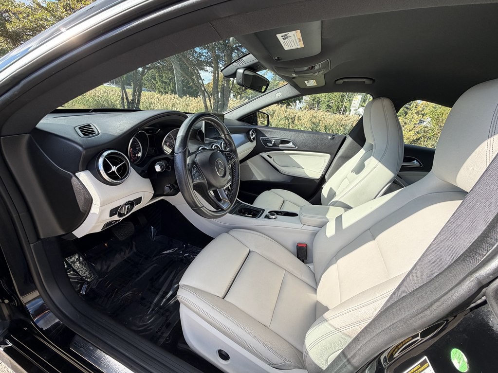 2018 Mercedes-Benz CLA-Class Image 22