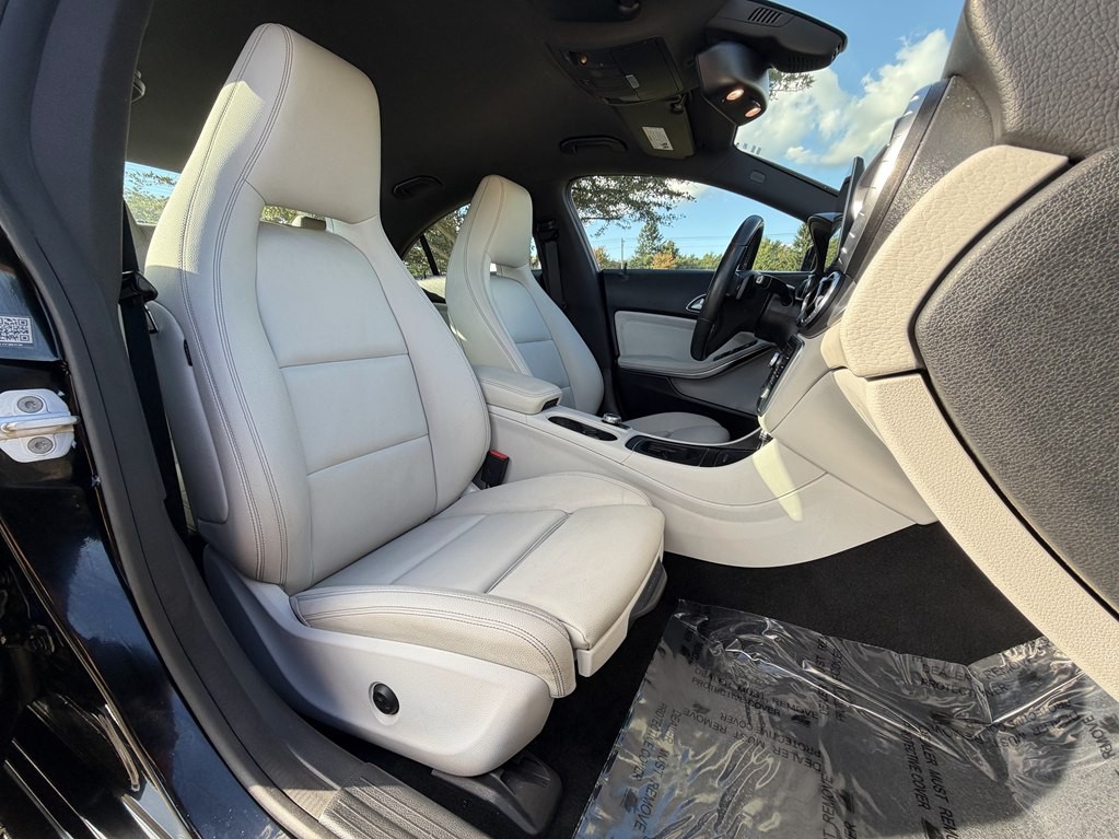 2018 Mercedes-Benz CLA-Class Image 27
