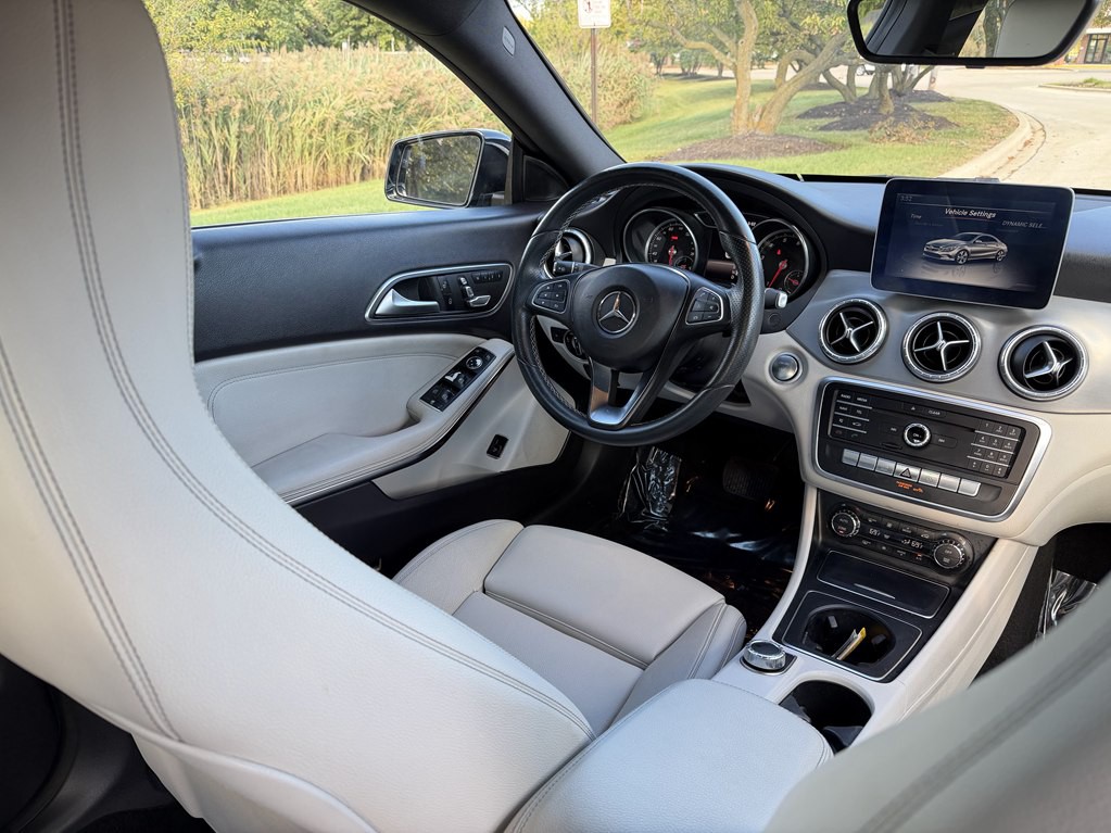 2018 Mercedes-Benz CLA-Class Image 29