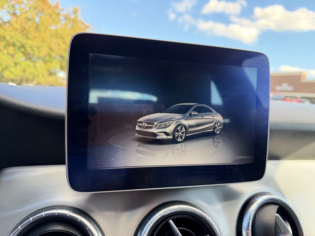 2018 Mercedes-Benz CLA-Class Image 36