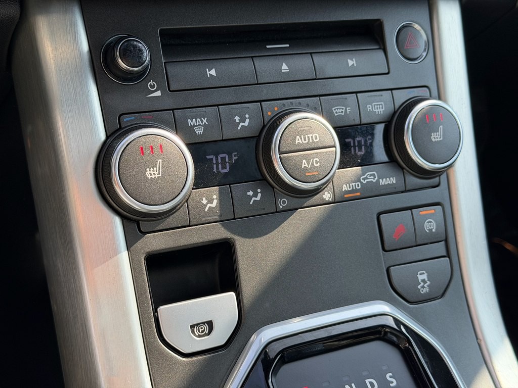 2014 Land Rover Range Rover Evoque Image 33
