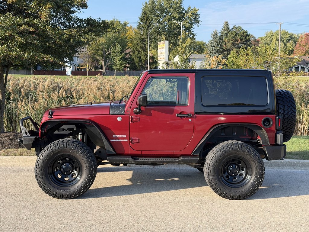2012 Jeep Wrangler Image 6