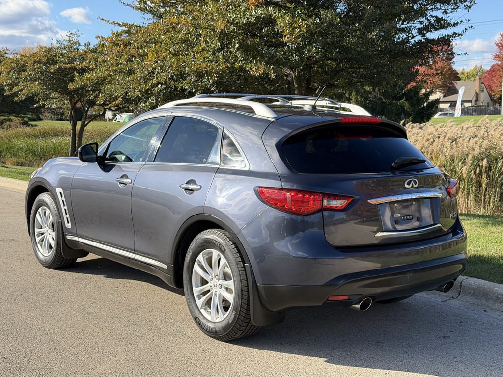 2009 INFINITI FX35 Image 4