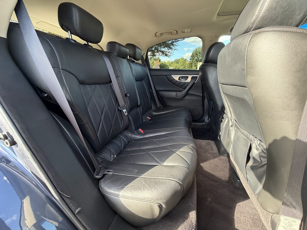 2009 INFINITI FX35 Image 24