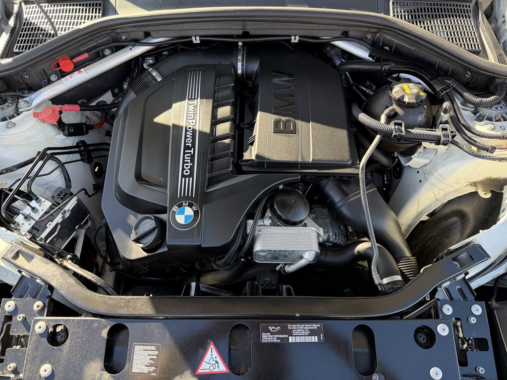 2015 BMW X4 Image 12