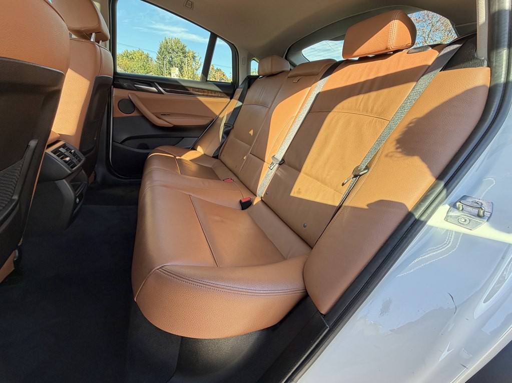 2015 BMW X4 Image 33