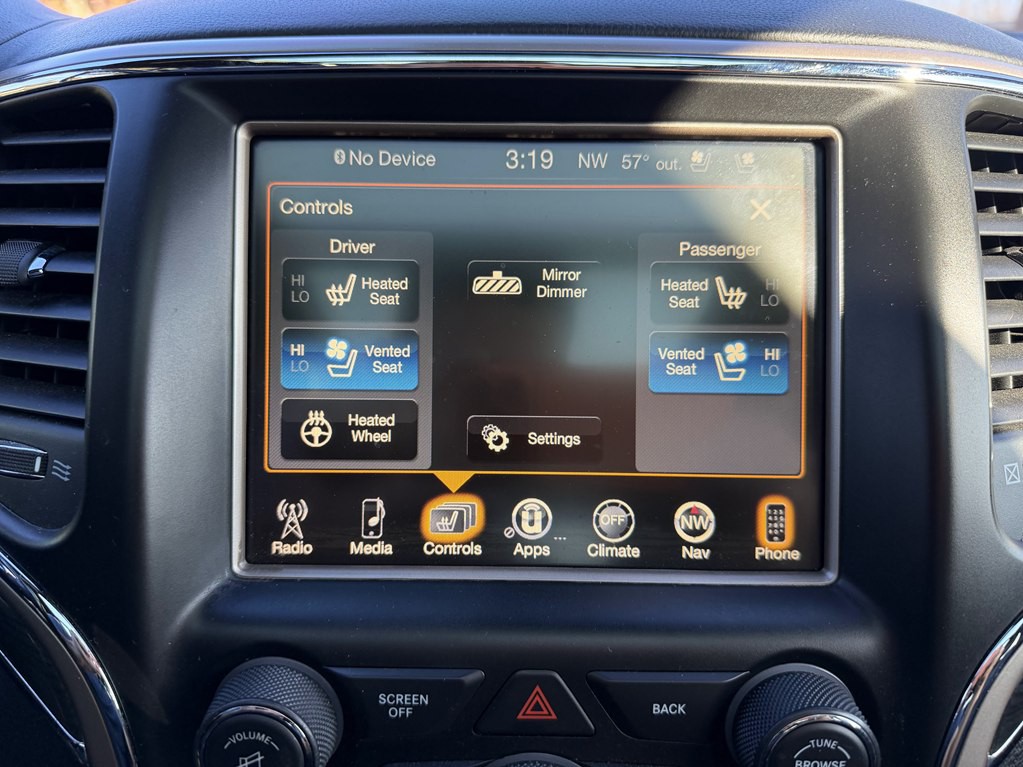 2014 Jeep Grand Cherokee Image 23