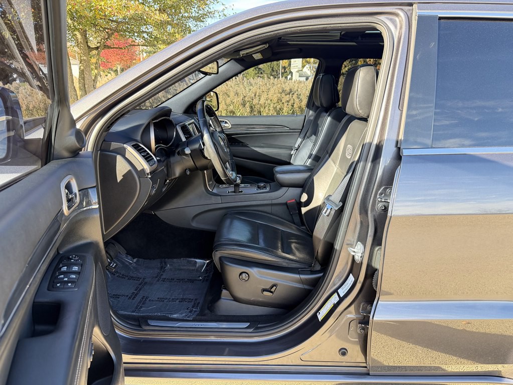 2014 Jeep Grand Cherokee Image 32