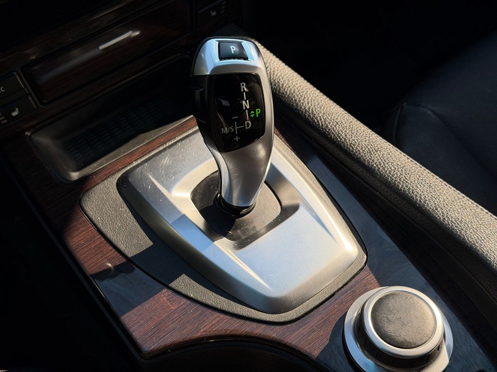 2008 BMW 5 Series Image 24